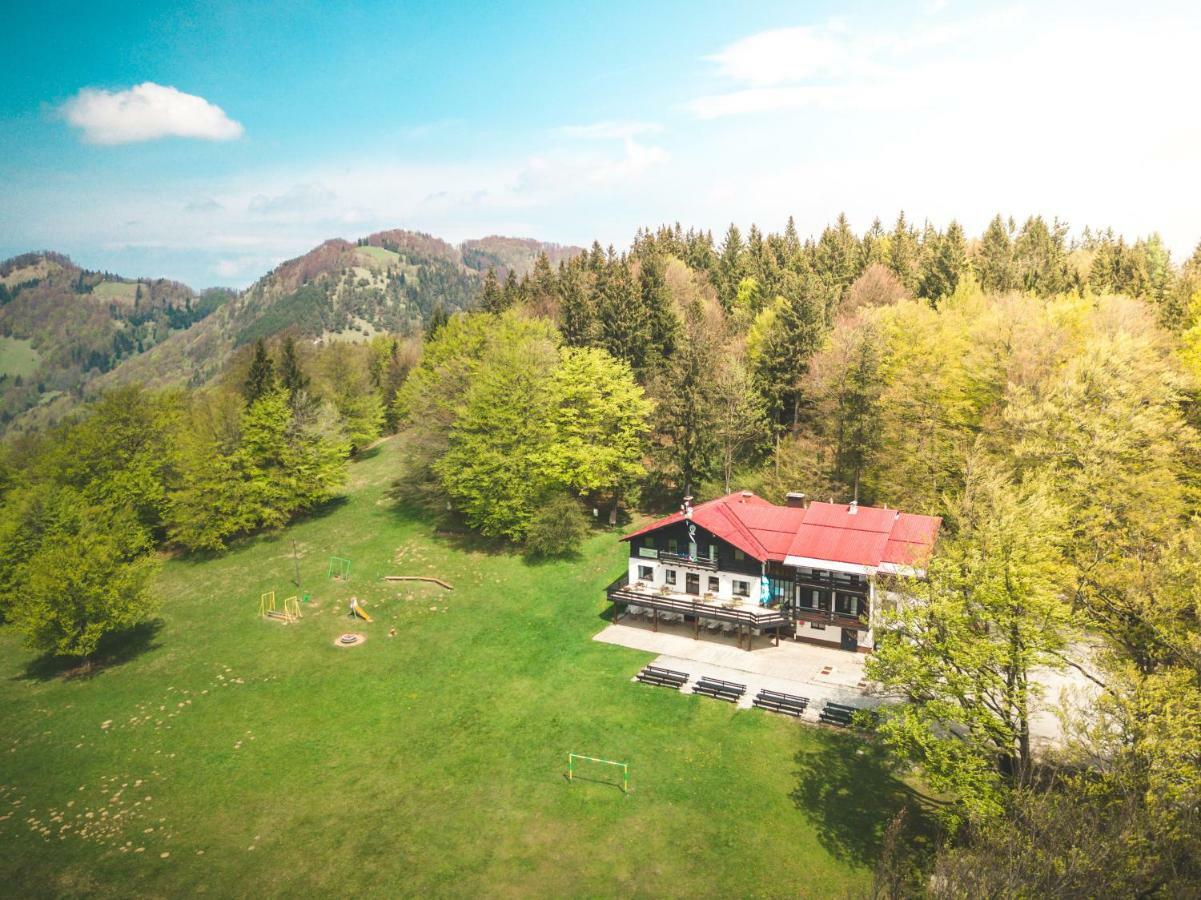 Planinski Dom Na Kalu Bed & Breakfast Dol pri Hrastniku Exterior photo